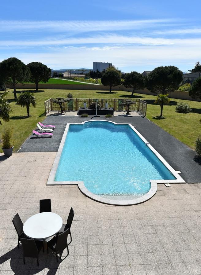 Hotel Sous Les Pins Étoile-sur-Rhône Exterior foto